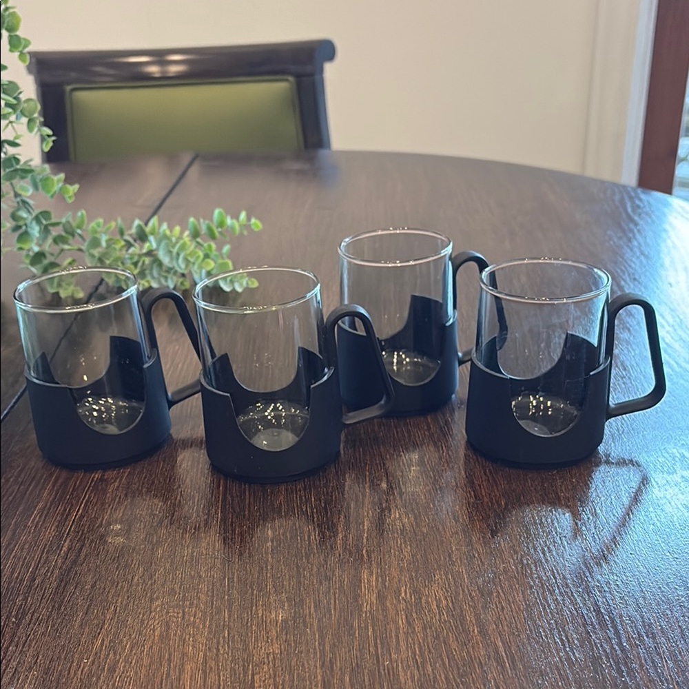 MCM Set‎ of 4 Glad-Snap Mugs by Corning 8 oz